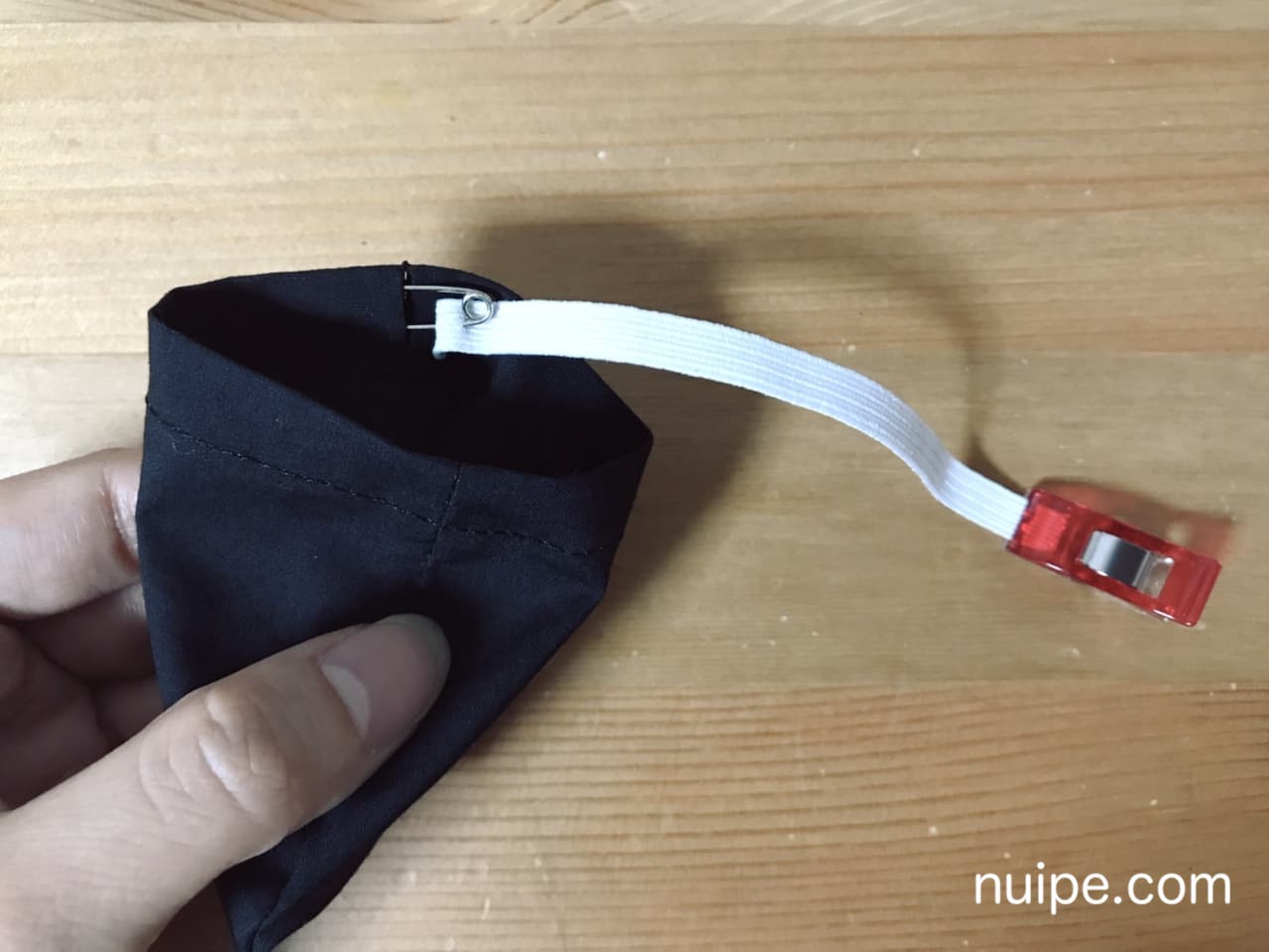 ゴム通し